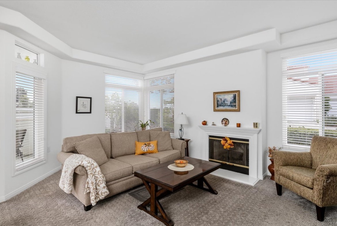 03-3315-Genoa-Way-UNIT-96-Remain-Street-Media-San-Diego-Real-Estate-Photography-1013