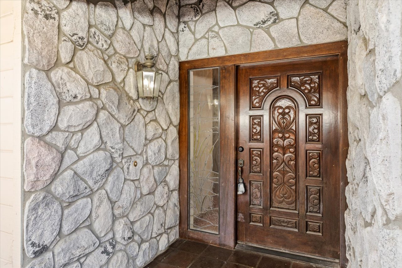 04-1610-Via-La-Plaza-Remain-Street-Media-San-Diego-Real-Estate-Photography-1010