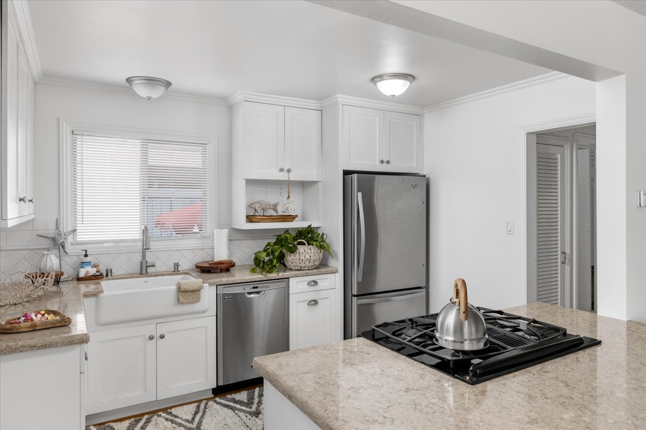 10-1630-S-Tremont-Street-Remain-Street-Media-San-Diego-Real-Estate-Photography-1042