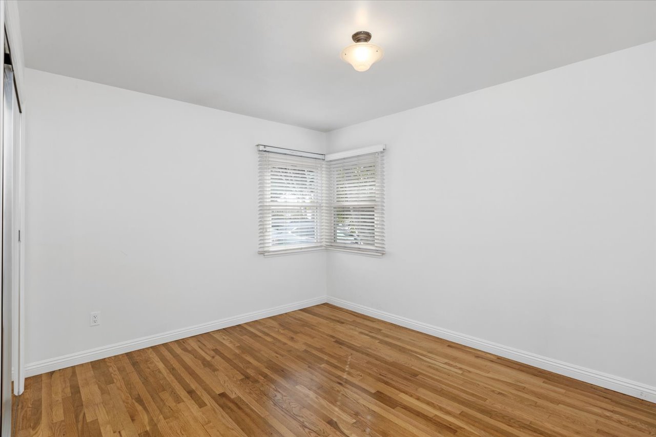 16-1630-S-Tremont-Street-Remain-Street-Media-San-Diego-Real-Estate-Photography-1059