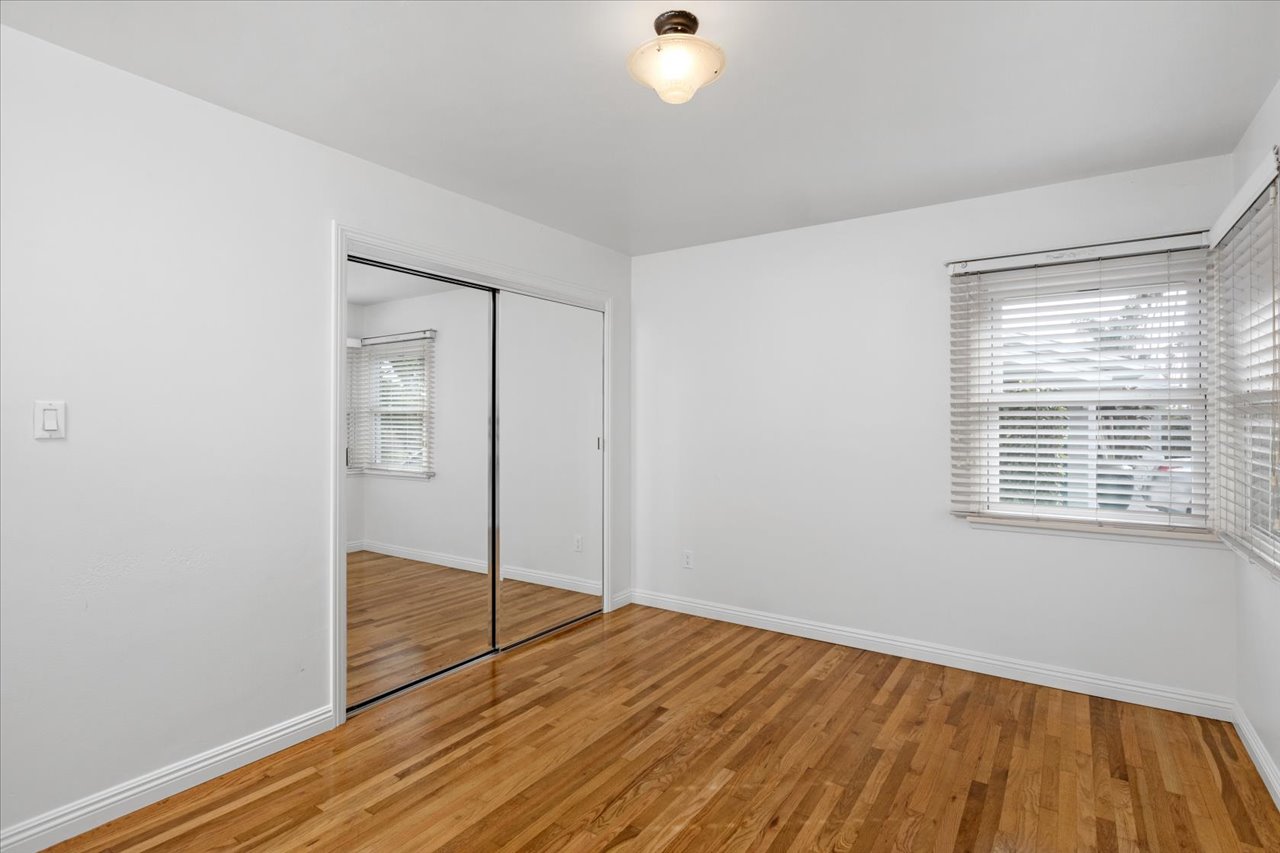 17-1630-S-Tremont-Street-Remain-Street-Media-San-Diego-Real-Estate-Photography-1062