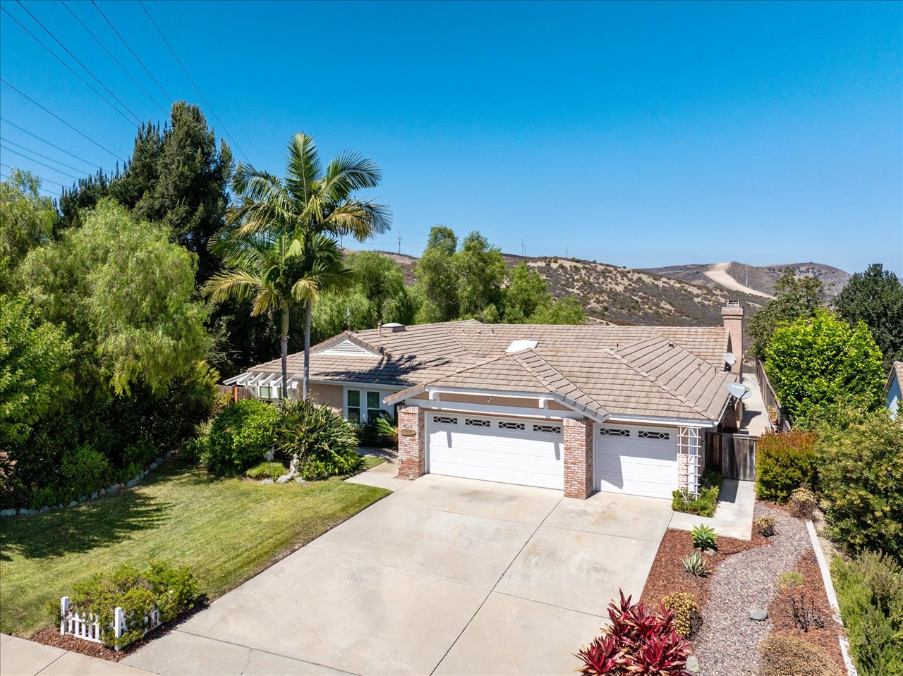 02-878-Rivertree-Drive-Oceanside-Remain-Street-Media-San-Diego-Real-Estate-Photography-2014