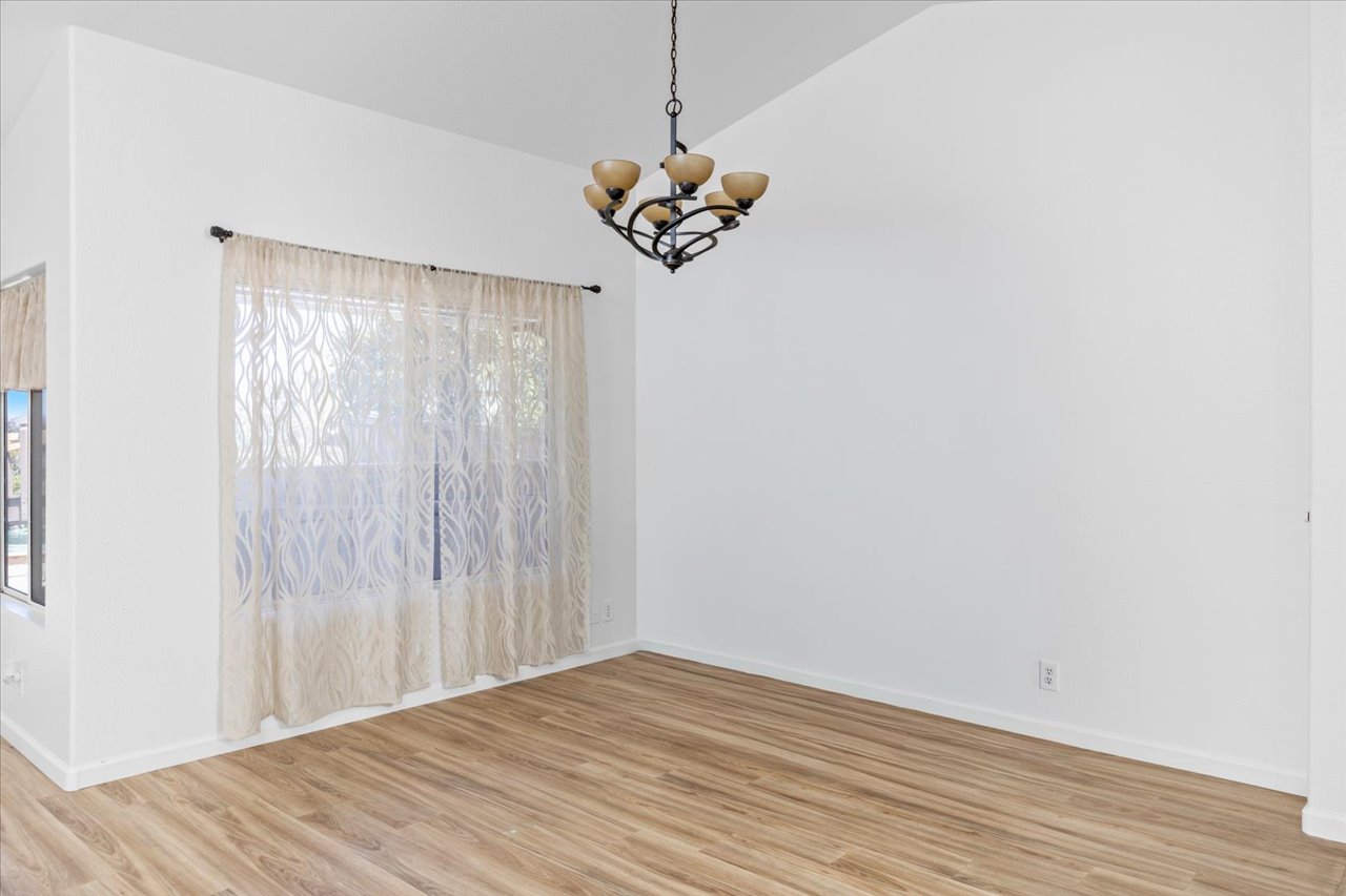 07-878-Rivertree-Drive-Oceanside-Remain-Street-Media-San-Diego-Real-Estate-Photography-2024a