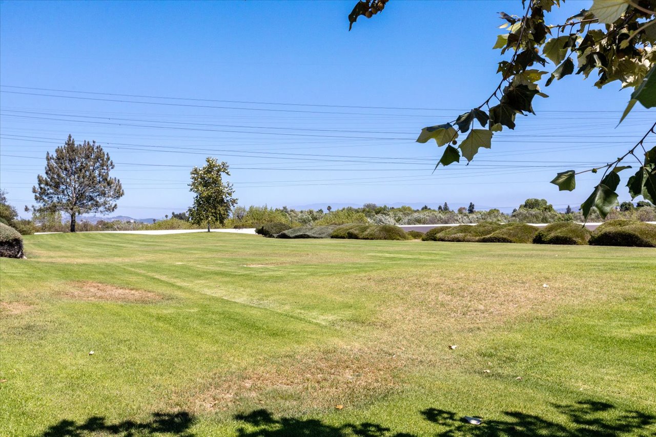 10-878-Rivertree-Drive-Oceanside-Remain-Street-Media-San-Diego-Real-Estate-Photography-2029