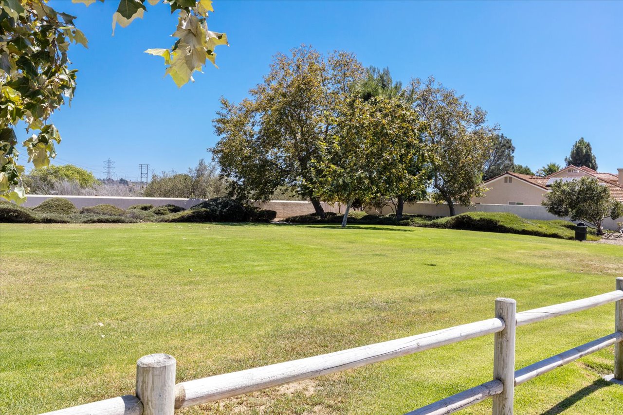 11-878-Rivertree-Drive-Oceanside-Remain-Street-Media-San-Diego-Real-Estate-Photography-2033