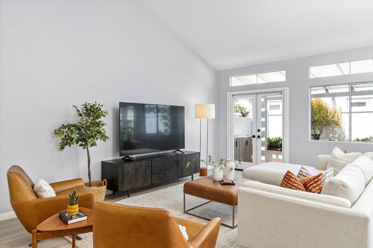 10-3364-Corsica-Way-Oceanside-Remain-Street-Media-San-Diego-Real-Estate-Photography-1046