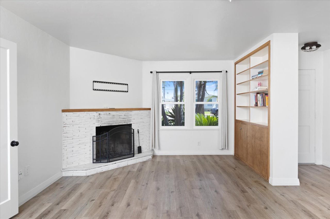 08-1923-Tremont-Street-Oceanside-Remain-Street-Media-San-Diego-Real-Estate-Photography-1027