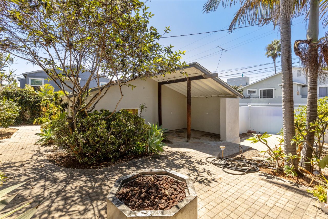 19-1923-Tremont-Street-Oceanside-Remain-Street-Media-San-Diego-Real-Estate-Photography-1072