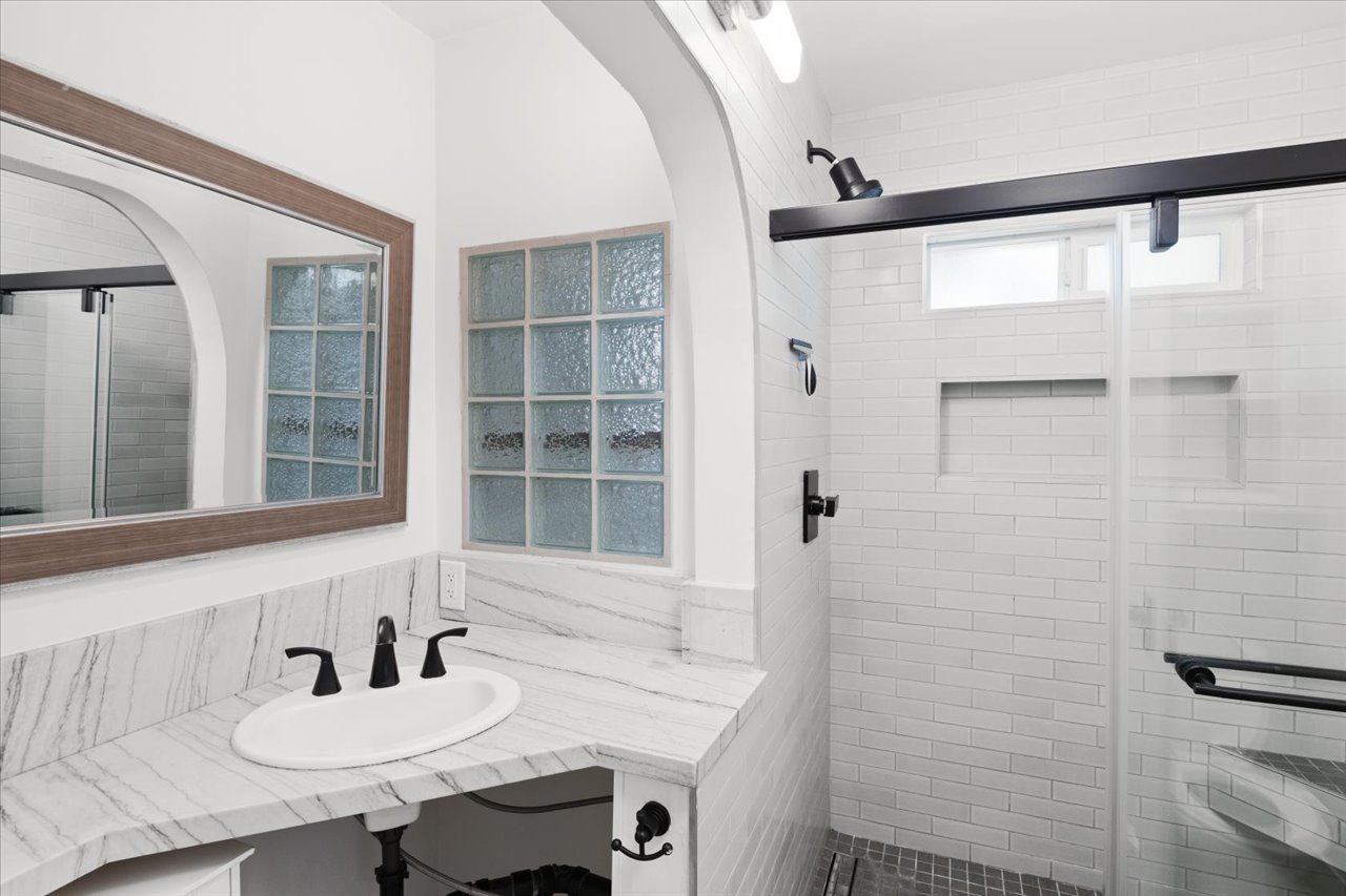 31-1923-Tremont-Street-Oceanside-Remain-Street-Media-San-Diego-Real-Estate-Photography-1114