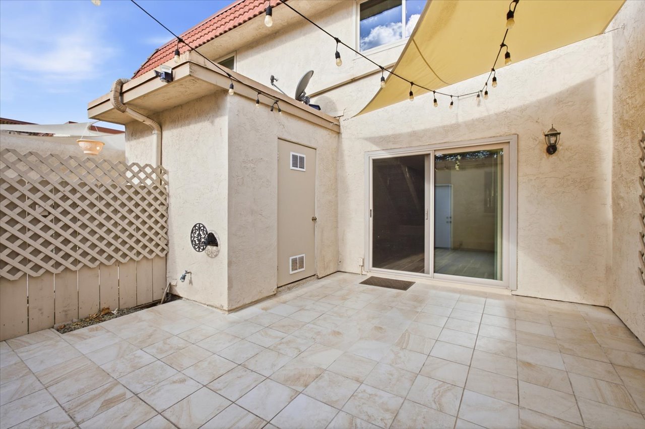 11-535-Beverly-Place-Remain-Street-Media-San-Diego-Real-Estate-Photography–San Marcos-1055
