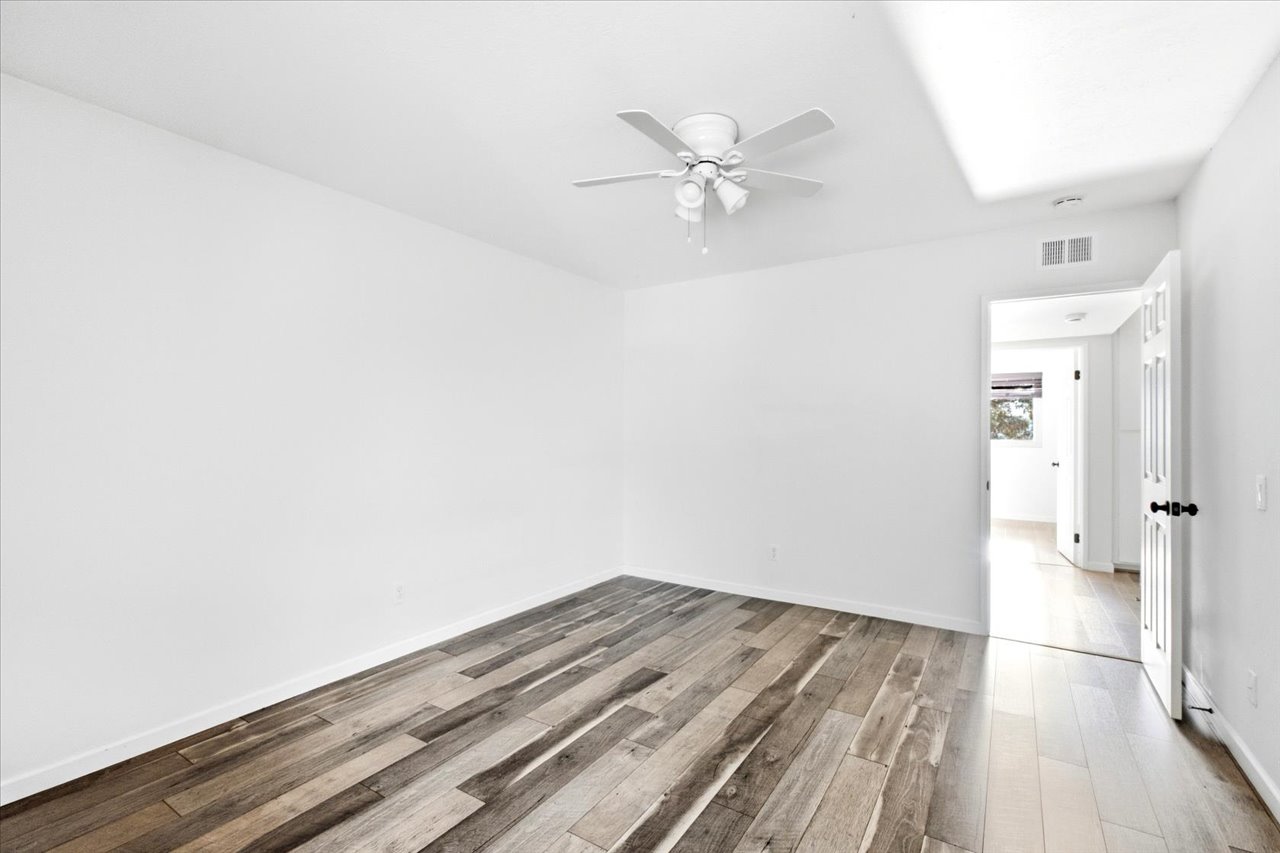 15-535-Beverly-Place-Remain-Street-Media-San-Diego-Real-Estate-Photography–San Marcos-1075